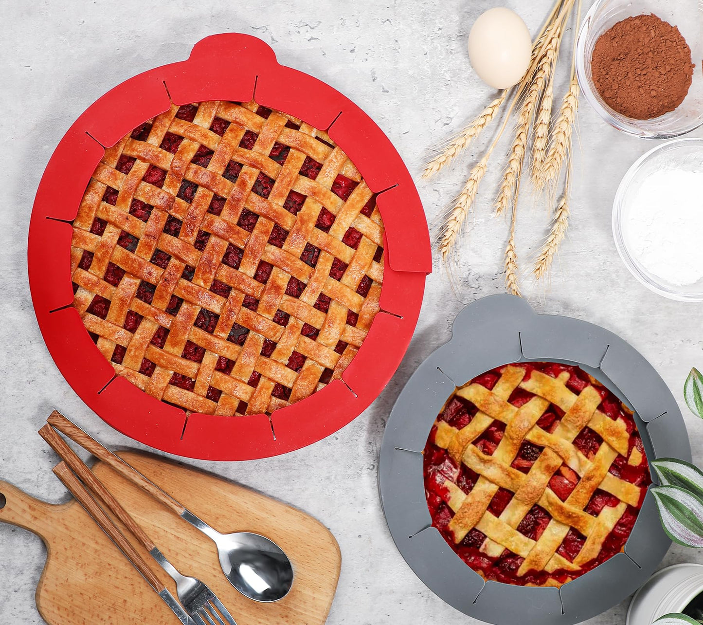 Webake Pie Crust Protector Shield Adjustable Pie Crust Shield Fits 11.5-9 Inch Pie Pan, European Food Grade Silicone Pinch Test Passed, for Baking Party Pie Tart, Pack of 2, Red and Grey