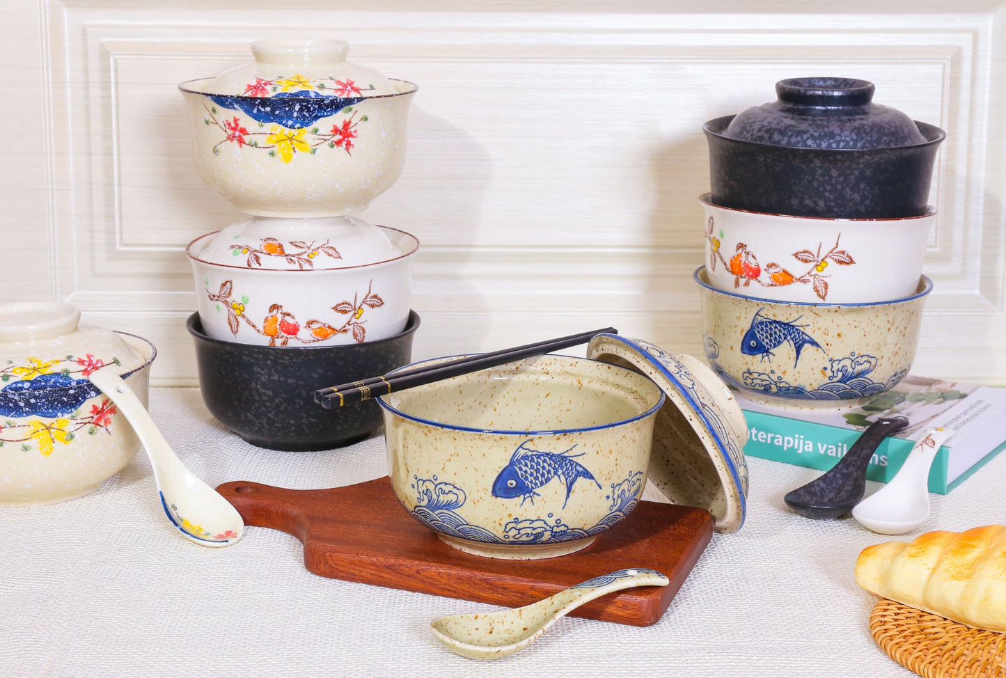 Soyestan Ceramic Ramen Bowl Set,27 Oz Japanese Vintage Large Soup Bowls Instant Noodle Bowl Asian Tableware,with Lid,Spoon and Chopsticks for Microwave & Dishwasher Safe (Fish, 1 Pcs)
