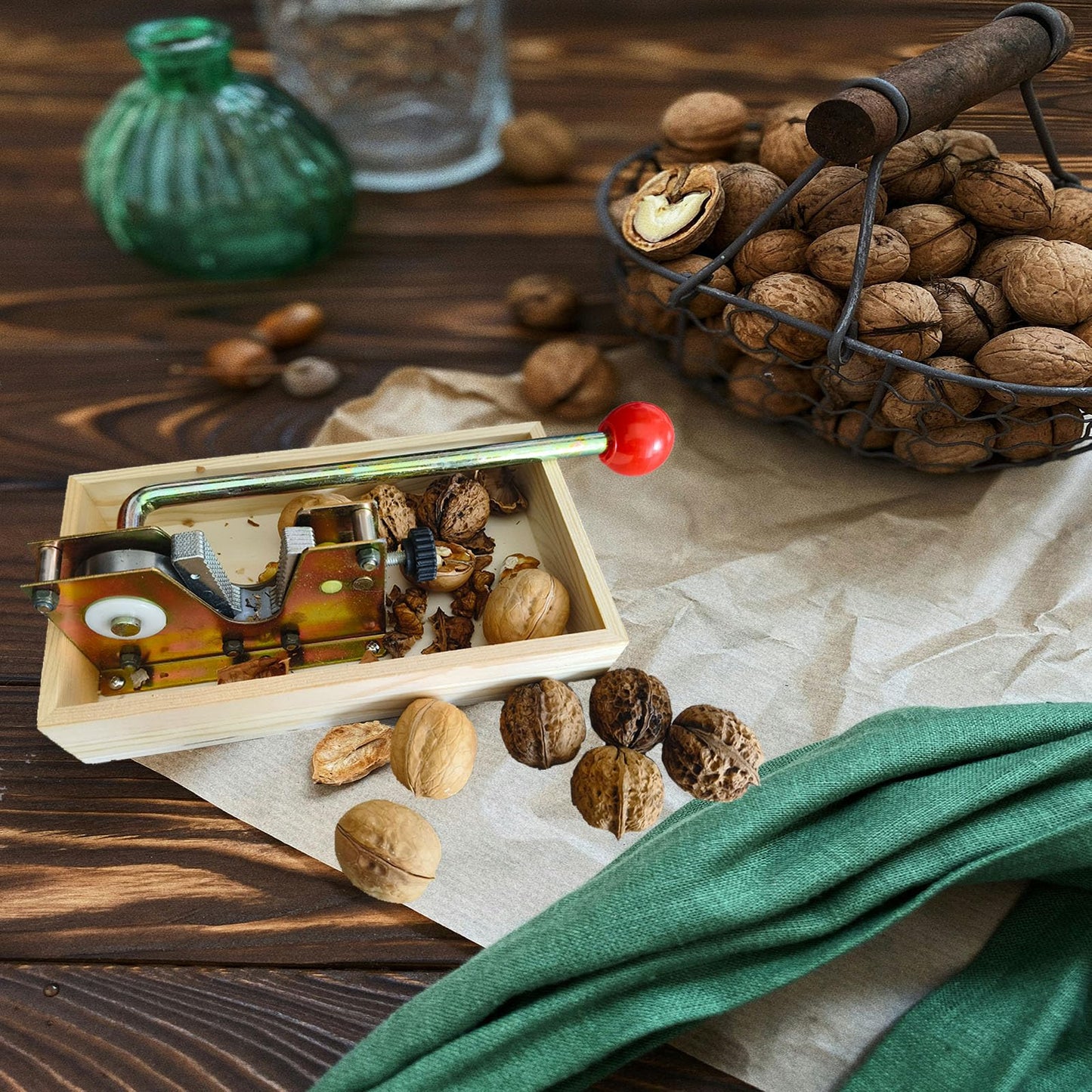 Nut Crackers for All Nuts, Heavy Duty Walnut Cracker with Wooden Base Adjustable Nut Tongs Manual Pecan Cracker for All Nuts Cracker Tool for Walnut Pecan Macadamia Hazelnuts Chestnut