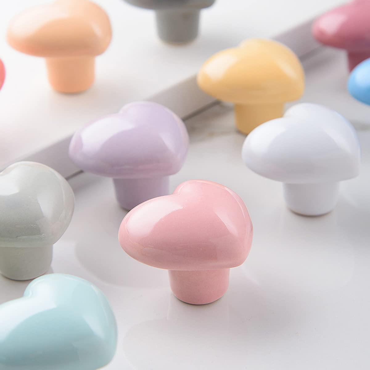 HUAMULAN 15PCS Glossy Ceramic Knobs Heart Shape Cabinet Dresser Pulls Door Handles Cupboard Wardrobe Drawer