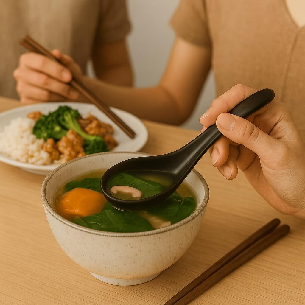 KOLIBROX Asian Soup Spoons Set - Durable Melamine Spoon for Ramen,Miso, Japanese & Chinese Soups - Comfortable Grip, Dishwasher Safe & Long-Lasting | One Set/ 6PCS (black)