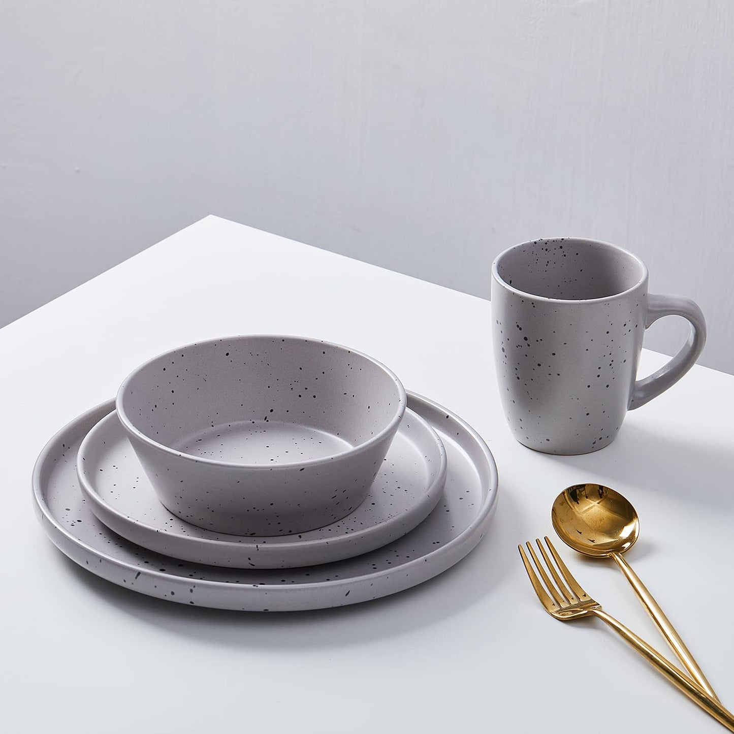 Stone Lain Jade Stoneware 16 Piece Dinnerware Set, Home Kitchen Dish Set with Dinner Plates, Salad Plates, Bowls, & Mugs - Service for 4, Light Grey