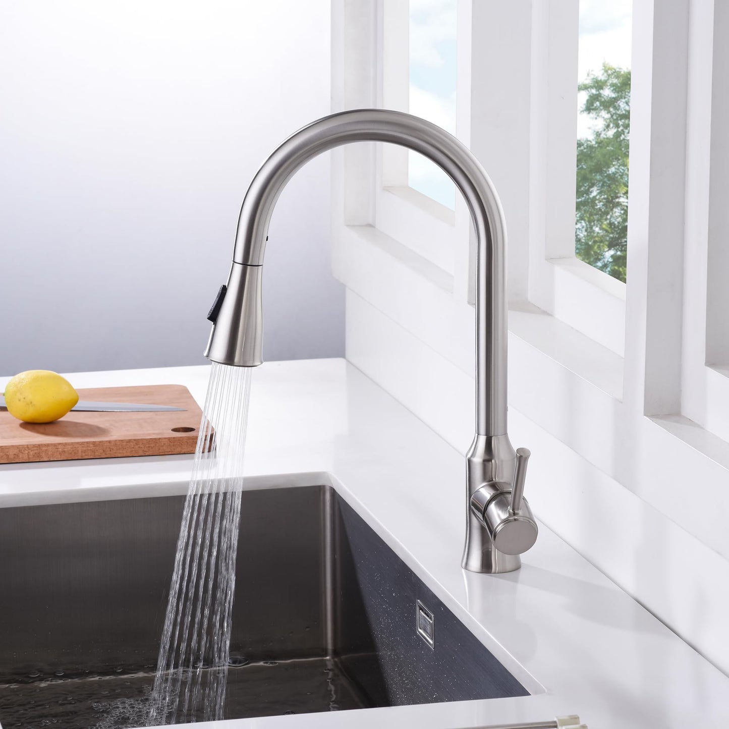 SUMERAIN Kitchen Faucet with Pull Down Sprayer Brushed Nickel, Dual Function Lead-Free Stainless Steel Sink Faucet