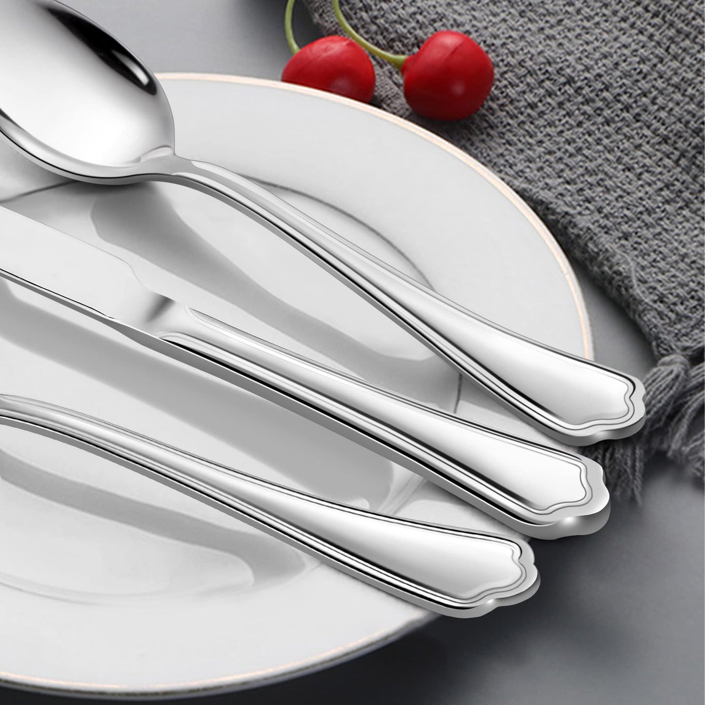 LIANYU 30-Piece Silverware Set for 6, Stainless Steel Flatware Cutlery Set, Eating Utensils with Scalloped Edge, Include Forks Spoons Knives, Dishwasher Safe, Mirror Polished