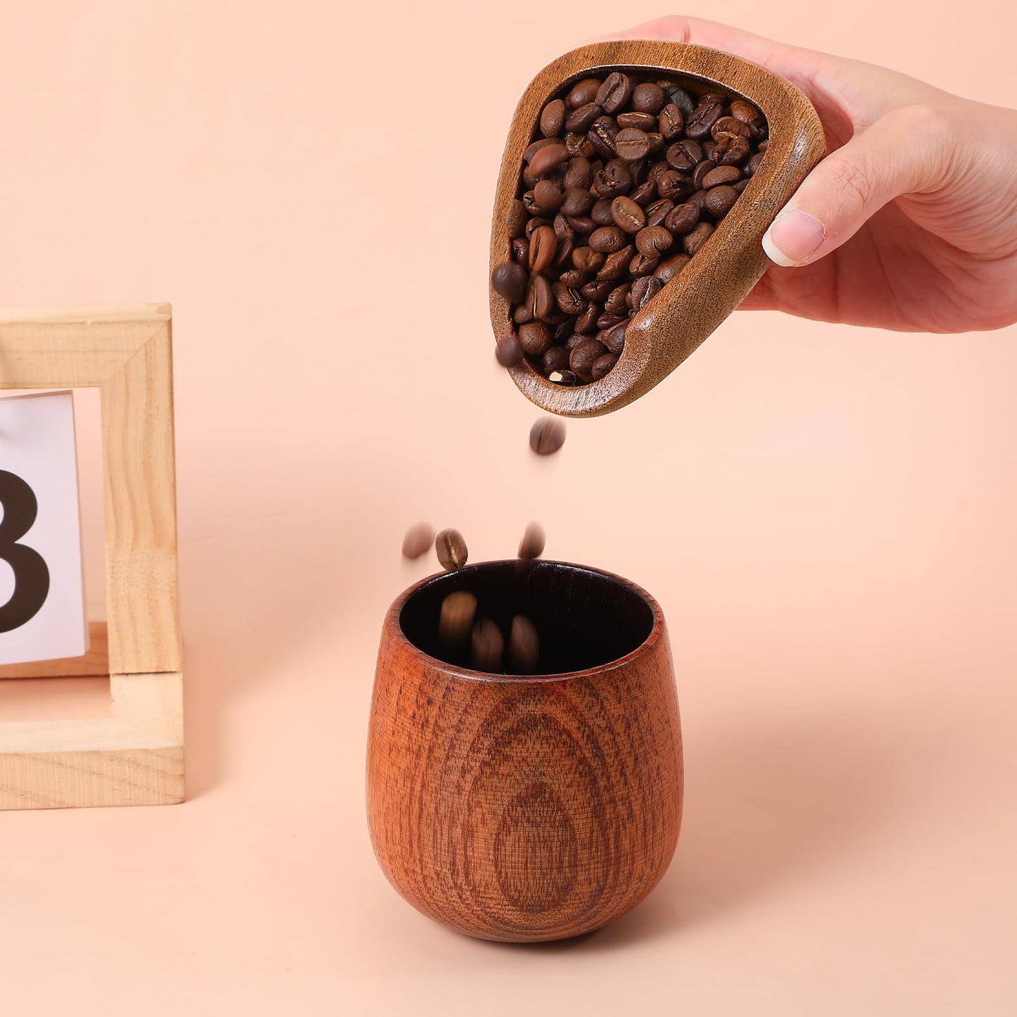Coffee Bean Dosing Cup, Walnut Wood Espresso Accessories, Single Tray, Wood Measuring Cups, Measuring Tool for Tea Enthusiasts, Bar Use, Camping Gym & Home Use, Static Reduction Precise Measuring