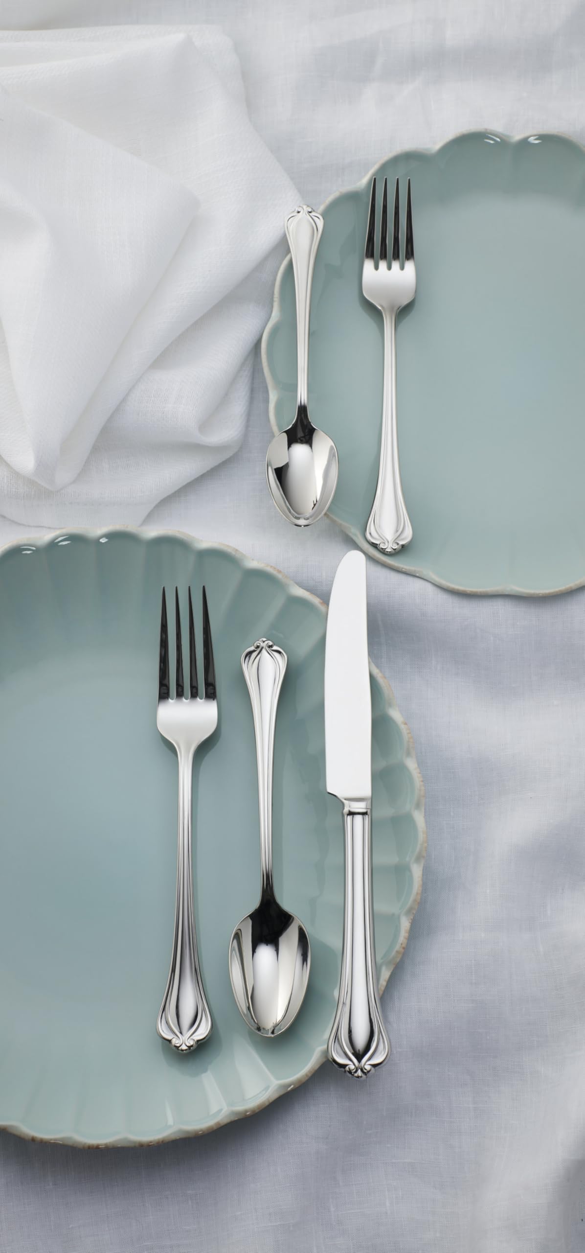 Lenox Silverware Set For 12, Alcott 89-Piece Flatware Set with Serving Utensils, Service For 12, 18/10 Stainless Steel, Mirror Finish, Dishwasher Safe, Knives Spoons and Forks (Silver, 89 Piece)