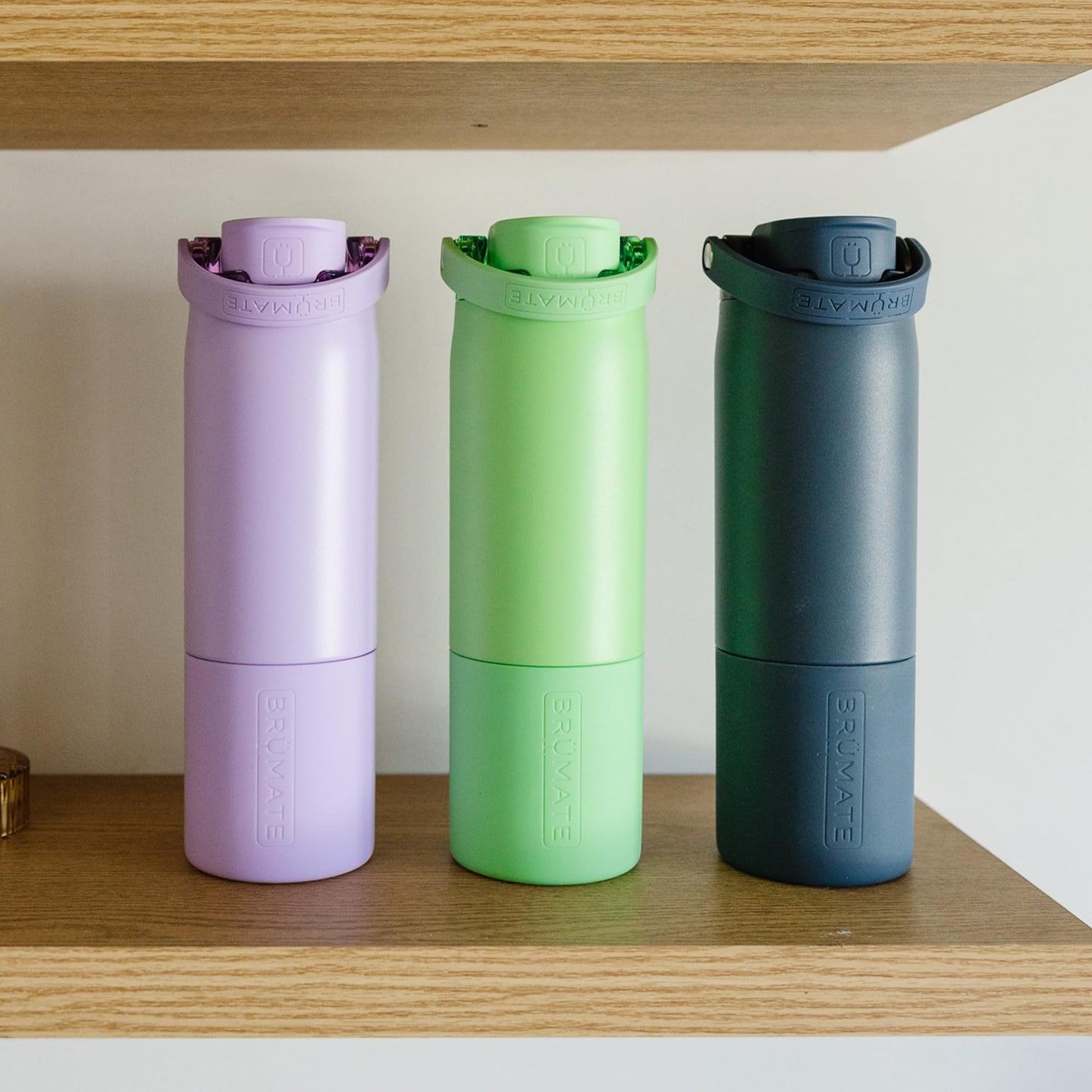BrüMate Rise 25oz Water Bottle With 100% Leakproof Covered Silicone Straw | Insulated Stainless Steel Water Bottle | Cup-Holder Friendly | Fast Flow | Soft Sip Silicone Spout | BPA-Free (Dune)