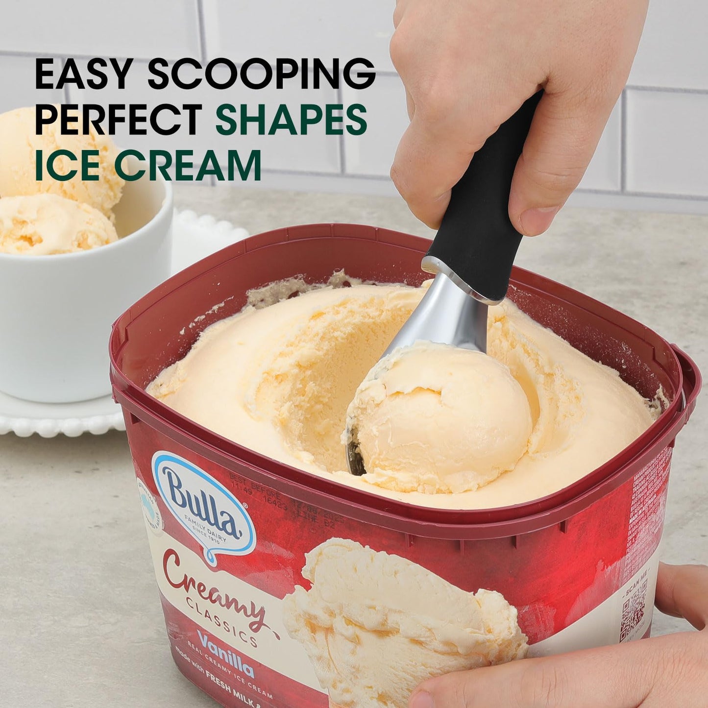 Beneno Heavy Duty Ice Cream Scoop - Upgraded Anti-Fracture Design, Comfortable Grip Long Handle, Effortless Scooping & Dishwasher Safe, Black