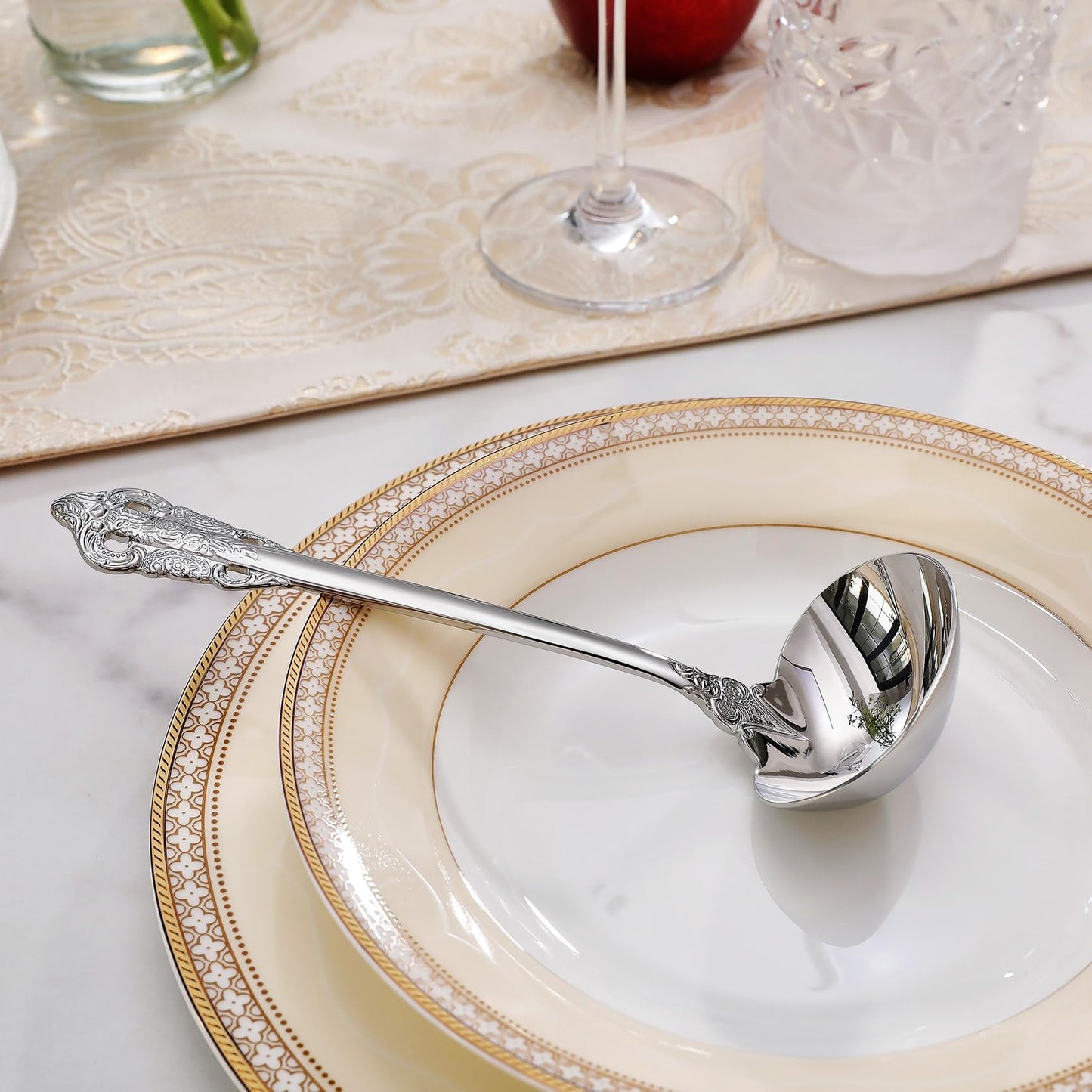 KEAWELL Premium 7.5 inch Luxury Gravy Ladle, 18/10 Stainless Steel, Small Gravy Spoon for Home. Solid and Sturdy, Dishwasher Safe. (1, Silver)