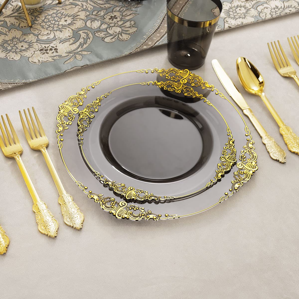 Nervure 175pcs Clear Black Plastic Plates - Gold Plastic Dinnerware Set for 25 Guests include 50 Disposable Plates,75 Gold Silverware,25 Cups,25 Napkins Perfect for Party&Independence Day
