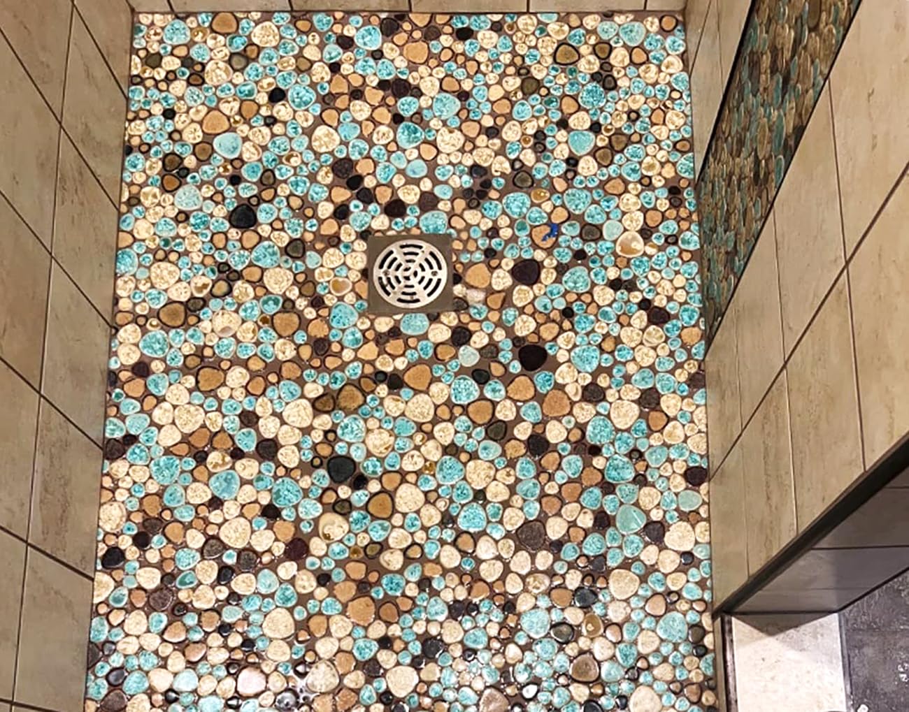 Blujellyfish Pebble Porcelain Tile Fambe Turquoise Green Beige Shower Floor Pool Alley Tiles Mosaic TSTGPT005 (5 Square Feet)
