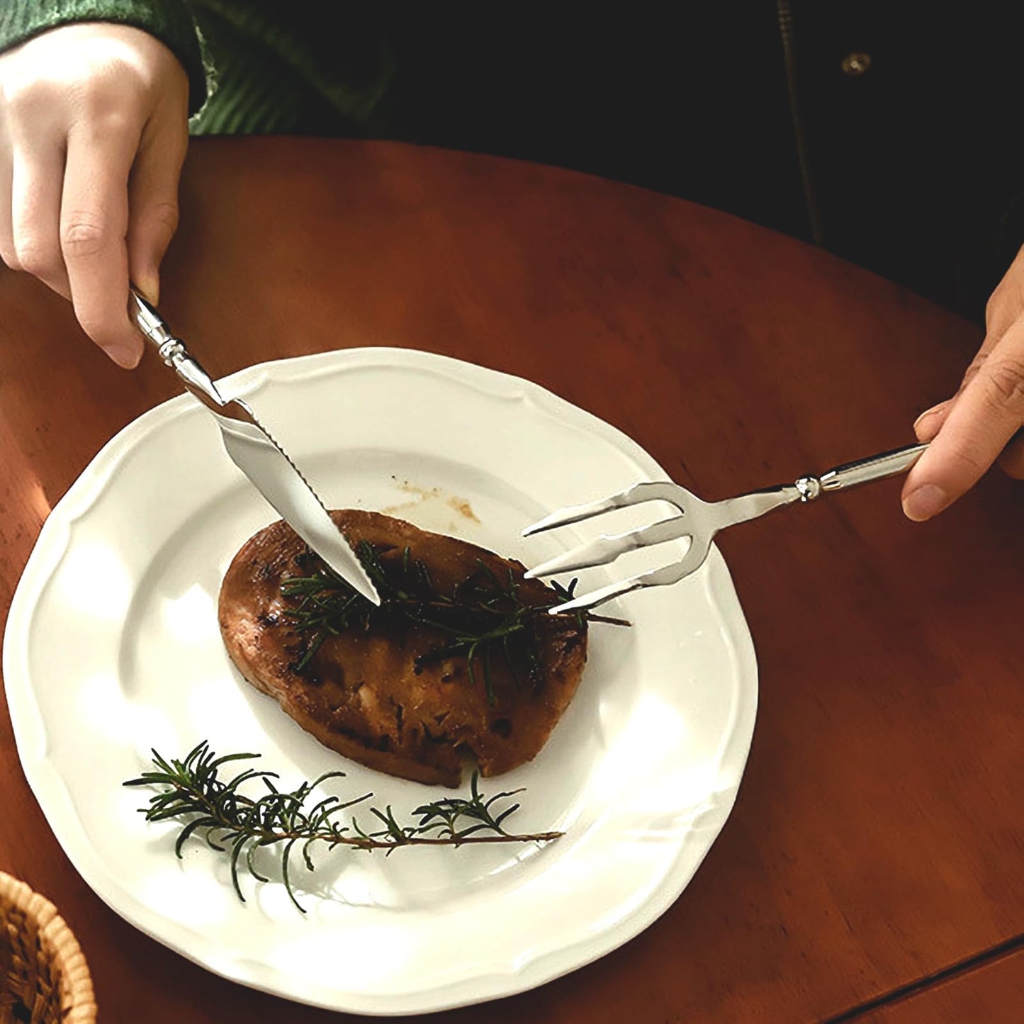 CHENSHUO Stainless Steel Dinner Fork,Meat Cooking Gourmet Steak Round Handle Long Handle Fork Used In Kitchen Restaurant,2 Pieces,Silver.