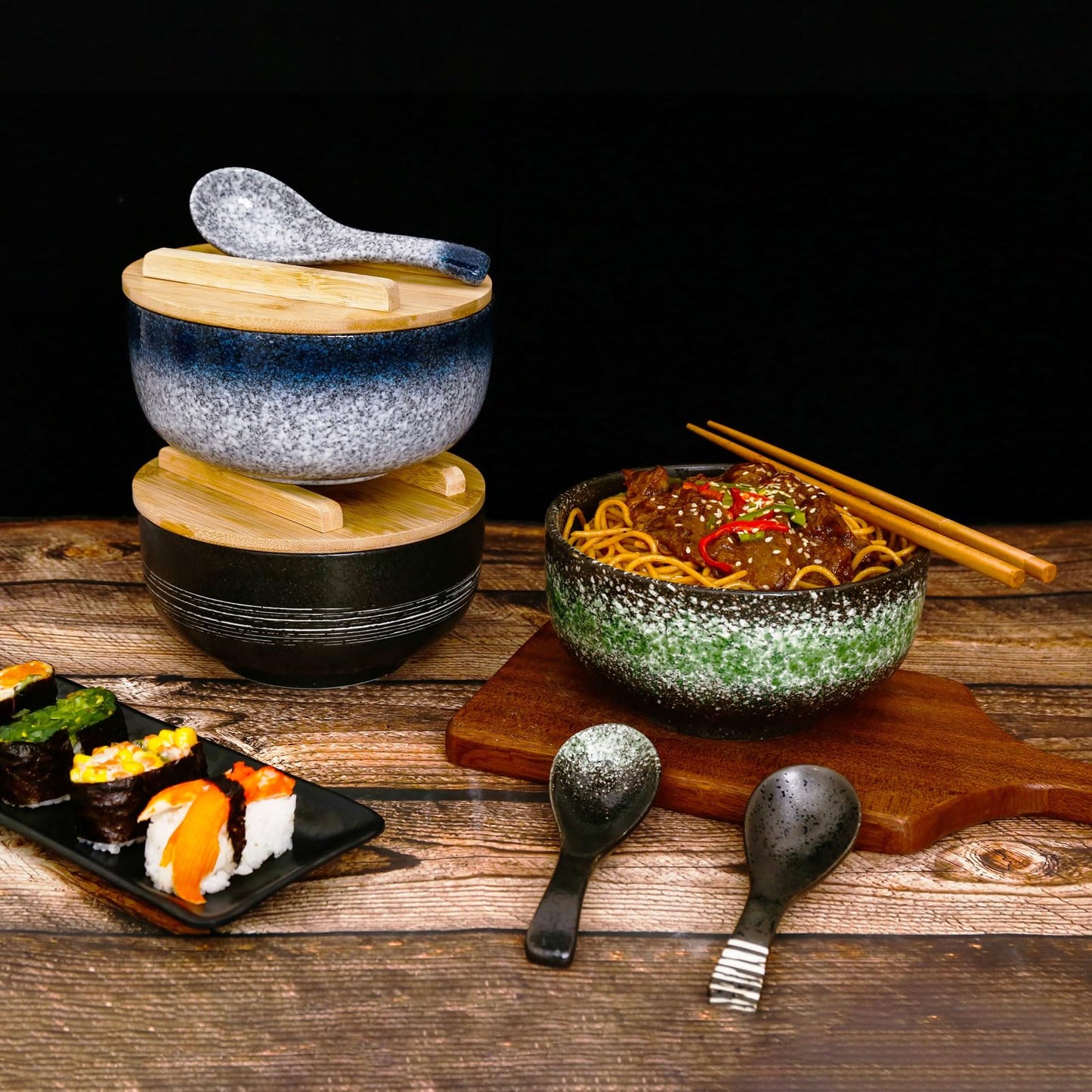 Japanese Ceramic Ramen Bowls Set with Ceramic Spoon, Chopsticks，Lid，38 Ounces Large Capacity Rice Noodle Ramen Bowl for Pho Soup Pasta Salad，Microwavable Oven Safety (Blue)