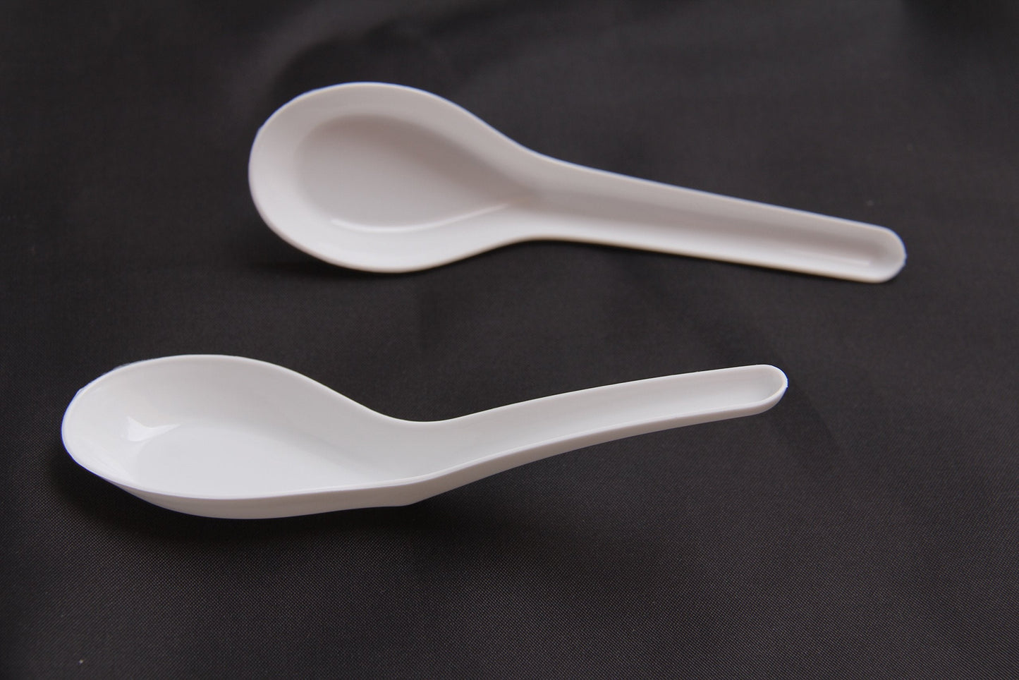 100 Pack Disposable Asian Soup Spoons,Chinese Soup Spoons Plastic Disposable White