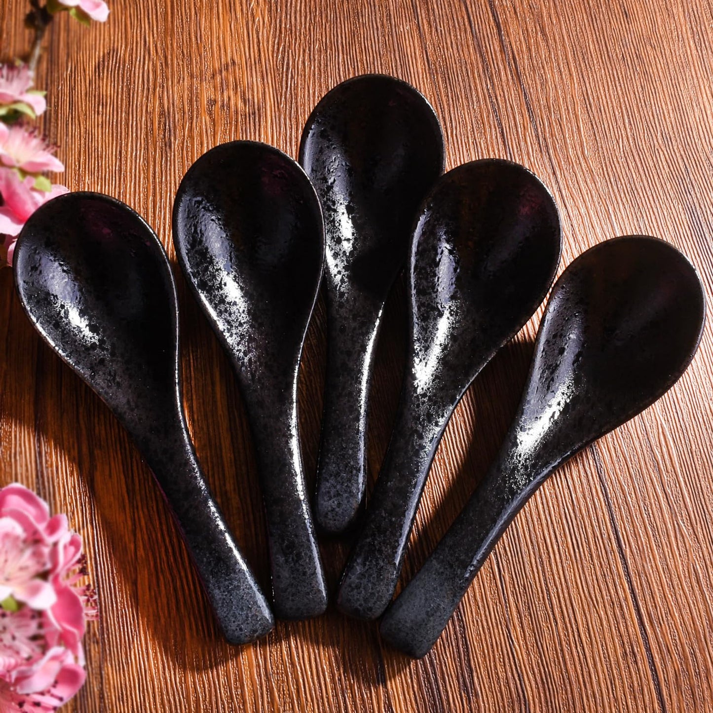 Whitenesser 5-Piece Japanese Ceramic Soup Spoon Set, Premium Reactive Glaze Ramen Spoons, 5.3" Elegant Black Spoons for Miso, Wonton, Rice, Pho, Dishwasher Safe