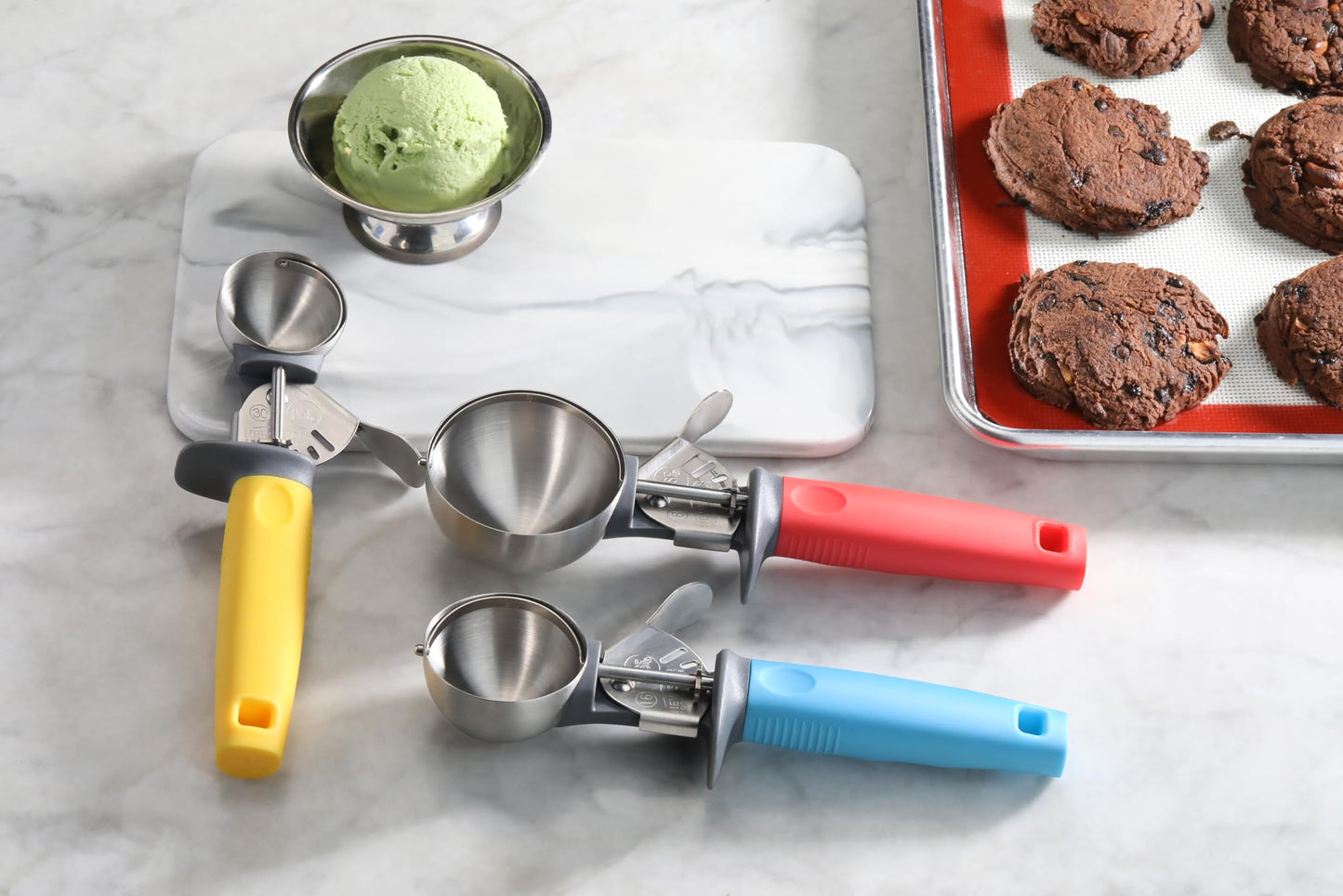 New New Star Foodservice Commercial-Grade Thumb Press Food Disher/Ice Cream Scoop, 3-Pack, #8 Red + #16 Blue + #30 Yellow, 18-8 Stainless Steel, NSF Certified