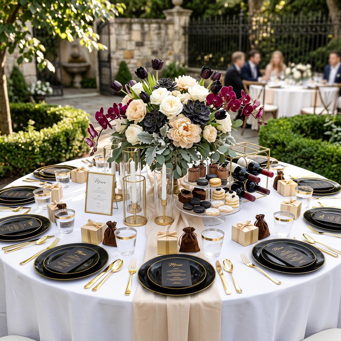 KIRE 100PCS Black and Gold Plates - Black Plastic Plates Disposable with Gold Rim Include 50Pcs 10.25inch Dinner Plate and 50Pcs 7.5inch Dessert/Salad Plate for Party/Wedding/Graduation/Father's Day