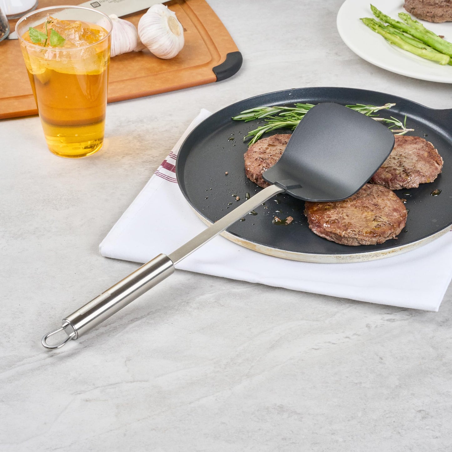 Restaurantware 14 in Nylon Wok Spatula - German Standard Asian Spatula with Stainless Steel Handle, Non-Stick Safe, Dishwasher Safe - Heat-Resistant Metal Turner for Stir Fry, Rice, Noodles