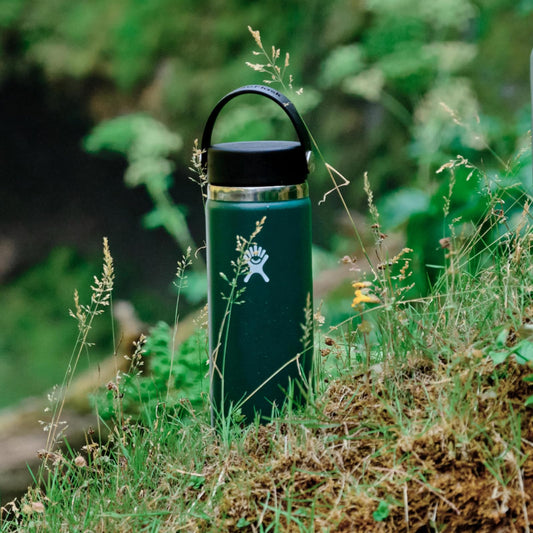 Hydro Flask Water Bottle - Insulated Stainless Steel - Wide Mouth Flex Lid, Non Spill, Leakproof and Refillable in 32 Oz Indigo Blue