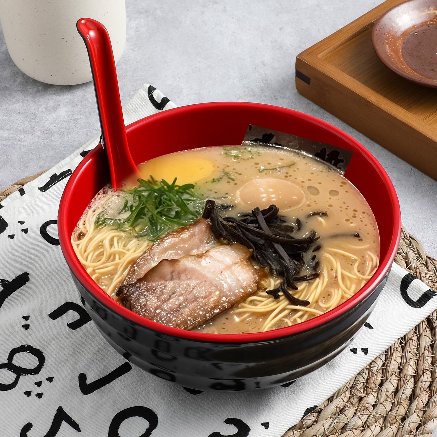 wutfuooo 8 Pack Melamine Noodle Soup Bowls, 32OZ Large Japanese Ramen Bowl Set with Spoon, Unbreakable Miso Soup Cereal Bowls for Ramen, Udon, Soba, Pho and Soup